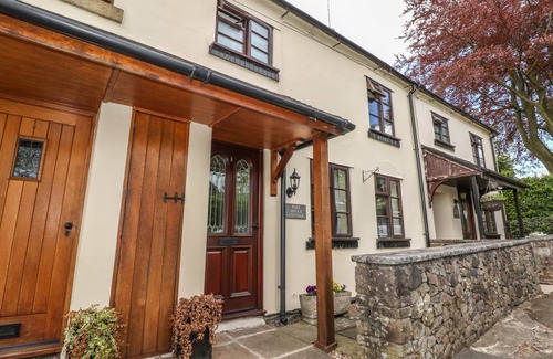 Tunstall Cottage | 105 m² Cottage ∙ 2 bedrooms ∙ 3 guests