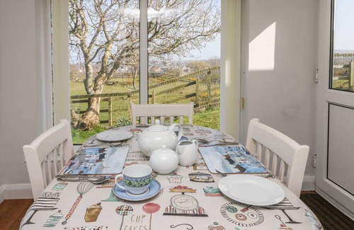 Amlwch Cottage | 105 m² Cottage ∙ 2 bedrooms ∙ 4 guests