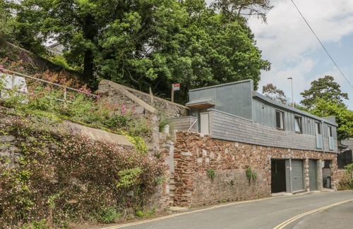 Dartmouth Cottage | 105 m² Cottage ∙ 2 bedrooms ∙ 4 guests