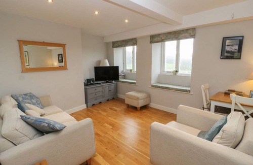 Honley Cottage | 105 m² Cottage ∙ 2 bedrooms ∙ 4 guests