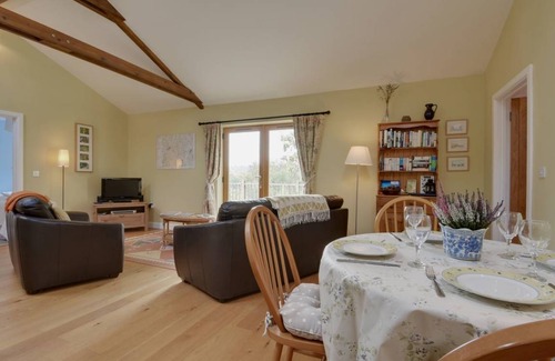 Wilmington Cottage | 105 m² Cottage ∙ 2 bedrooms ∙ 4 guests