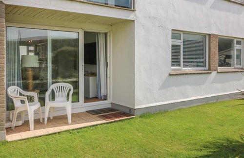 Mawgan Porth Cottage | 105 m² Cottage ∙ 2 bedrooms ∙ 4 guests