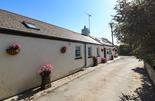 Edern Cottage | 105 m² Cottage ∙ 2 bedrooms ∙ 4 guests