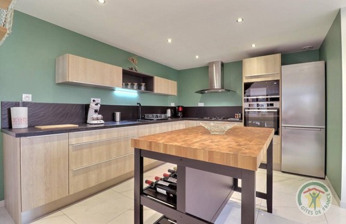 Saint-Suliac House | 105 m² Gîte ∙ 3 bedrooms ∙ 6 guests