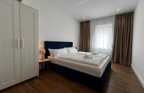 Crimmitschau Apartment | 105 Quadratmeter Apartment, Parkplatz, kinderfreundlich, 6 Personen, WIFI, vollausgestattete Küche,