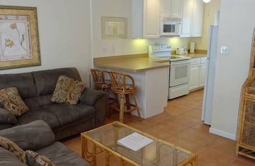 Bradenton Beach Cottage | 105b 12th Street South Front 2 Bedroom Apts by RedAwning