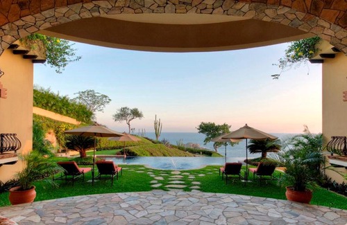 Santa Maria Huatulco Villa | 1086 - Villa Encantada