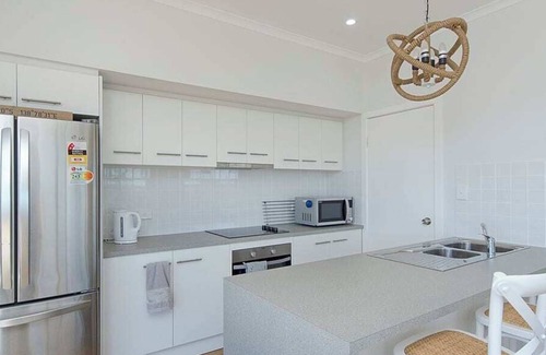 Goolwa South House | 109 Barrage Rd - A Stunning home with spectacular river views