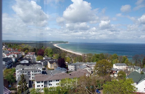 Gohren House | 109 double rooms with balcony - Hotel Sonnenklahr with pool