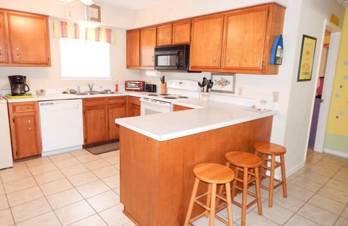 Dauphin Island Condo | 109 m² Condo ∙ 2 bedrooms ∙ 6 guests