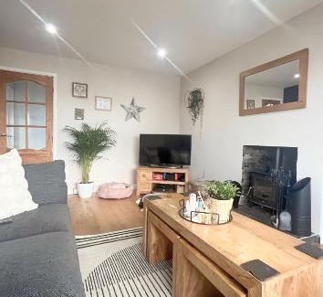 Pentraeth House | 109 NYF, Cosy 3 Bed near Red Wharf Bay