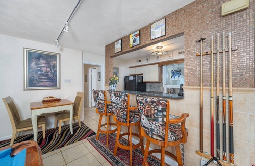 Croatan Beach House | 10Bd/10Ba Large Beach Home, Indoor Pool In Virginia Beach