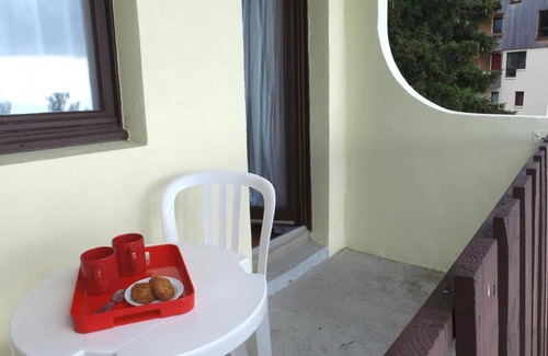 Prapoutel Apartment | 10m from ski slopes, parking, tv, ski locker, 40m², Les 7 Laux