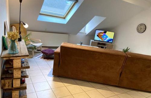 Bischheim Apartment | 10min Bus Strasbourg centre-Parking Privé-WiFi-TV