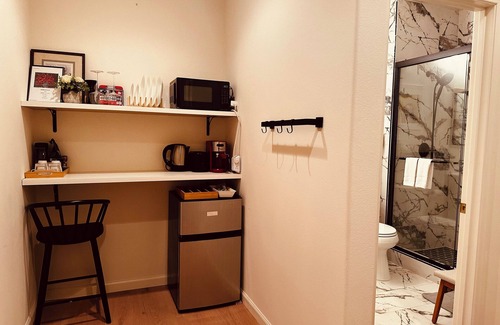Chino Apartment | 10Min to Chino Airport Private Entrance