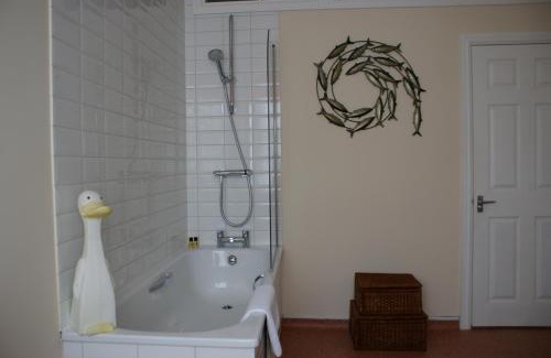 Folkestone Bed & Breakfast | 10to12 Folkestone