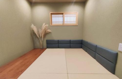 Nerima Apartment | 11全新装修 2室1厅1浴室1卫生间 设施齐全 最大6人 2 rooms 1dining room 2bathrooms 2toilets Max 6P 免费无线网络