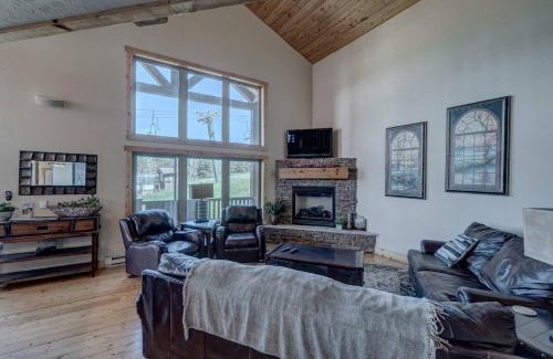 Deadwood Ski Chalet | 11 Bedrooms Chalets In Lead