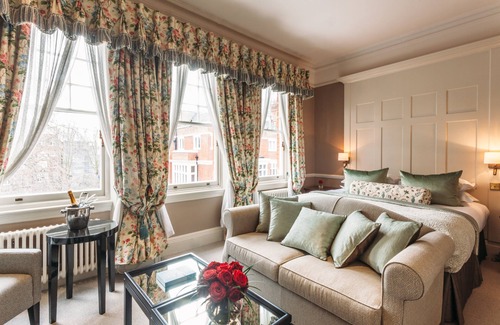 Chelsea Hotel | 11 Cadogan Gardens and The Apartments by Iconic Luxury Hotels