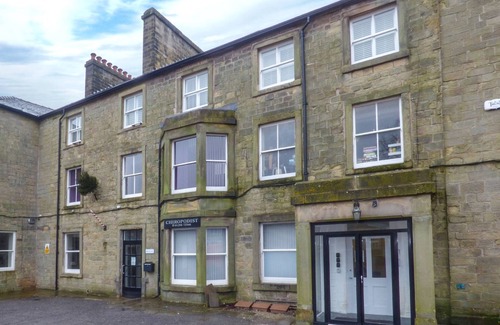 Buxton Cottage | 11 Eagle Parade