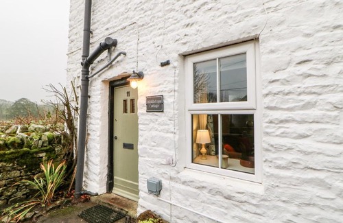 Eastgate House | 11 High Town