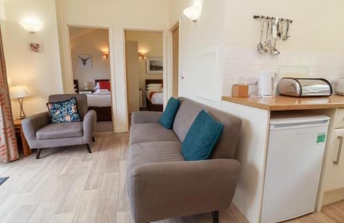 Combe Martin House | 11 Manleigh Park