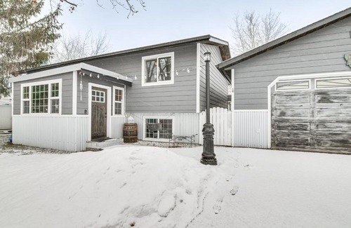 Bozeman House | 11 Mi to Bozeman Family Home with Movie Room!