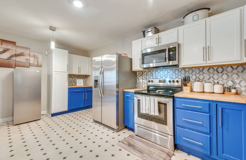 Conley House | 11 Mi to Dtwn Atlanta: Conley Home w/Yard