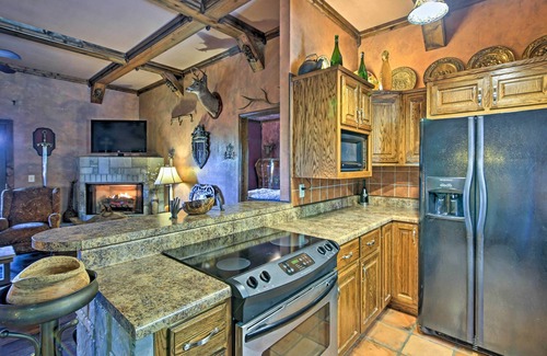 Murphy Villa | 11 Mi to Dtwn: Murphy Gem w/Hot Tub & Mtn Views!