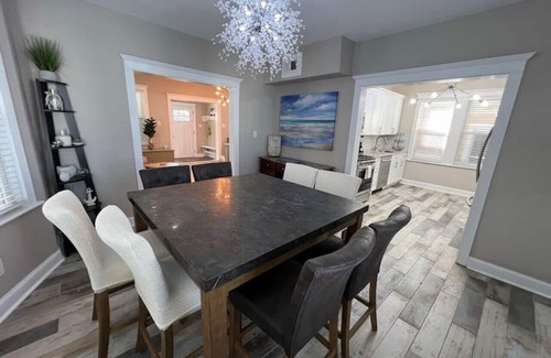 Ventnor City House | 11 N Weymouth Ave - A · Dazzaling Bungalow within 2 Blocks of the Beach!