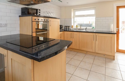 Thingwall Cottage | 11 OVERDALE AVENUE, pet friendly, with open fire in Heswall