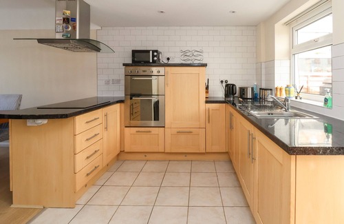 Thingwall Cottage | 11 OVERDALE AVENUE, pet friendly, with open fire in Heswall