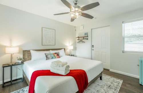 Chattanooga Hotel | 11 The Charlotte Room - A PMI Scenic City Vacation Rental
