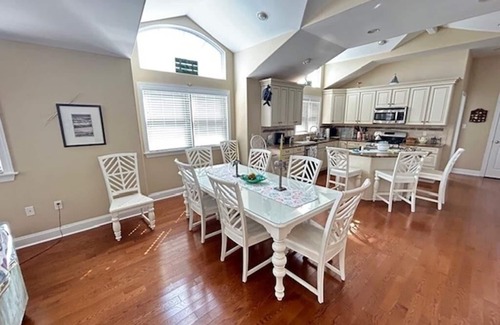 Townsend's Inlet Condo | 110 82nd Street East