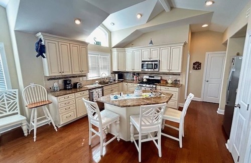 Townsend's Inlet Condo | 110 82nd Street East