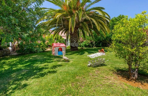 Medronhal Other | 110 m² Accommodation ∙ 3 bedrooms ∙ 6 guests