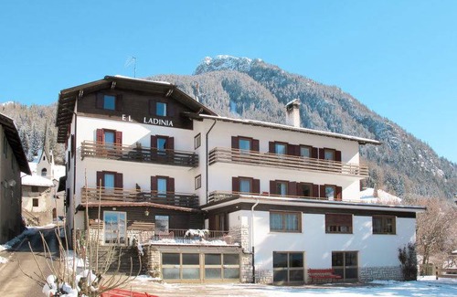 Moena Apartment | 110 m² Apartment ∙ 3 bedrooms ∙ 8 guests