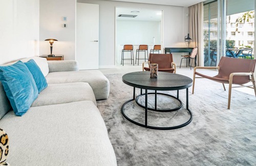 Estepona Apartment | 110 m² Apartment ∙ 3 bedrooms ∙ 6 guests