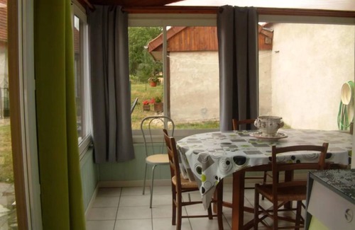 Poezat House | 110 m² House ∙ 3 bedrooms ∙ 6 guests