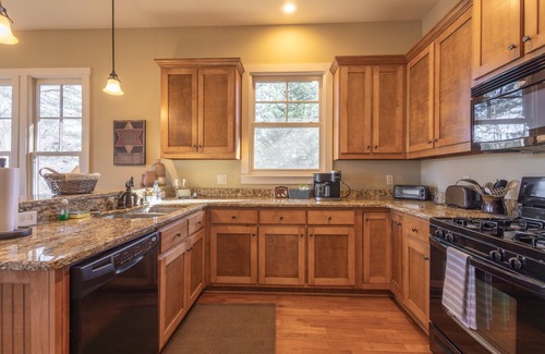 Bear Lake Reserve Condo | 110 Saddle Notch Lane Lodge 4 at Bear Lake Reserve