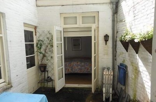 Grachtengordel-West Apartment | 110 Sq Meter Ground Floor Apartment in Jordaan
