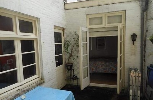 Grachtengordel-West Apartment | 110 Sq Meter Ground Floor Apartment in Jordaan