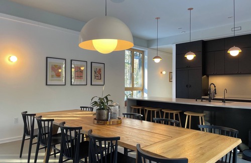 Les Collines-de-l'Outaouais Regional County Municipality House | 110 Wood Smoke - Modern Wilderness Lakehouse only 6 minutes to Edelweiss Ski