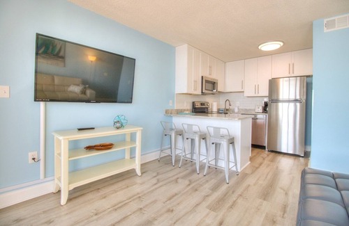 Wilmington Beach Condo | 1109 Blue Heaven by Atlantic Towers