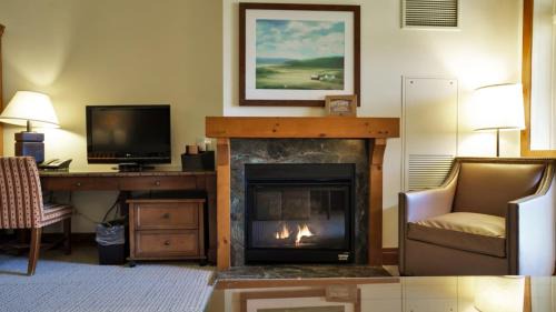 Stowe Area Resort | 1116 Lodge At Spruce Peak Ski In Ski In Ski Out King Studio By Stowe Mountain Rentals