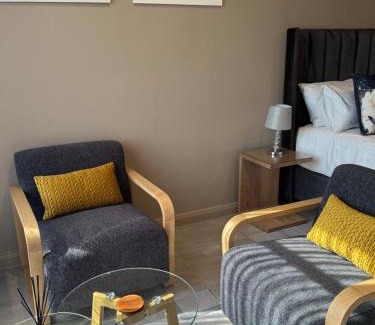 Menlyn Apartment | 1128 Executive Studio, The Capital Triology