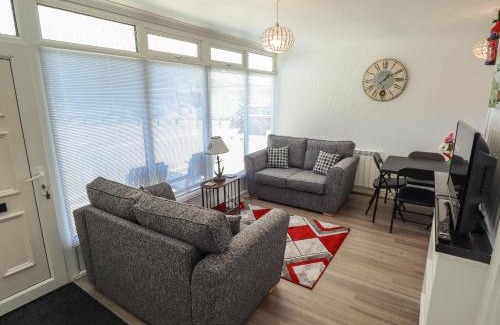 Chapel Saint Leonards House | 114 Cherry Park