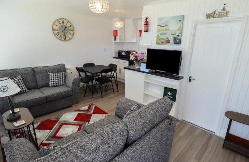 Chapel Saint Leonards House | 114 Cherry Park