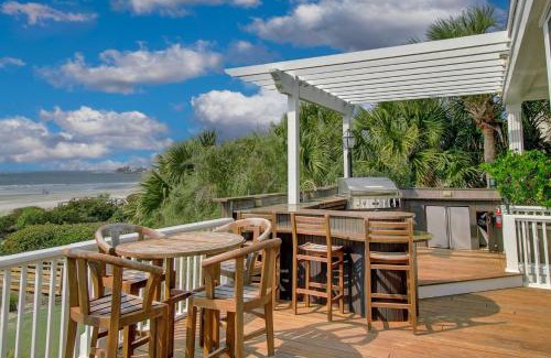 Isle of Palms House | 114 Ocean Boulevard by AvantStay Beachfront Infinity Pool Basketball Court Recently Renovated