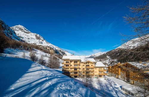 Les Boisses Apartment | 116 m² Apartment ∙ 4 bedrooms ∙ 8 guests